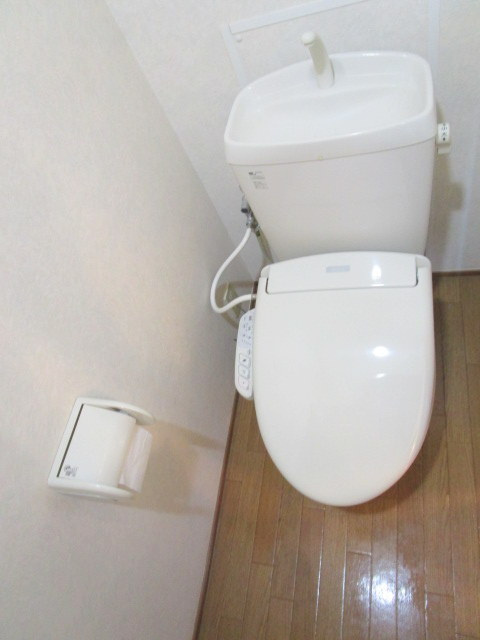 ハイム山手Ｂのトイレ|★温水洗浄便座★