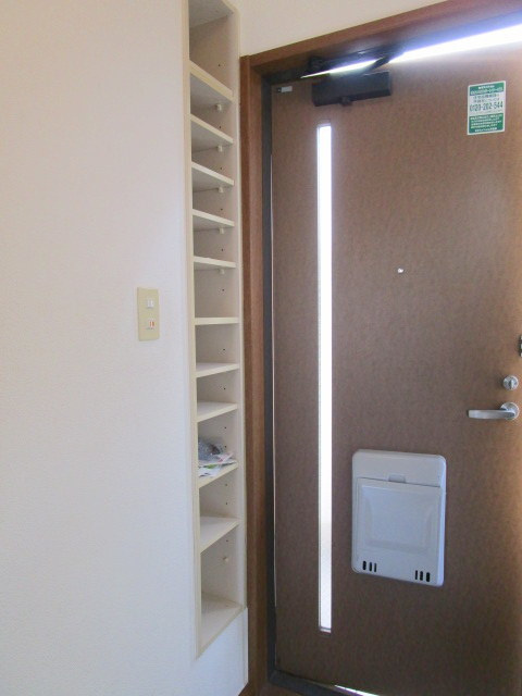 ハイム山手Ｂの玄関|★シューズBOX★