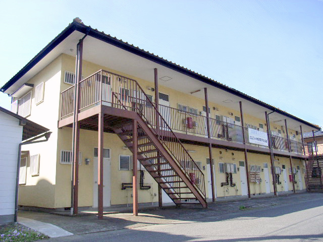 あるゾウパレス元宿の外観