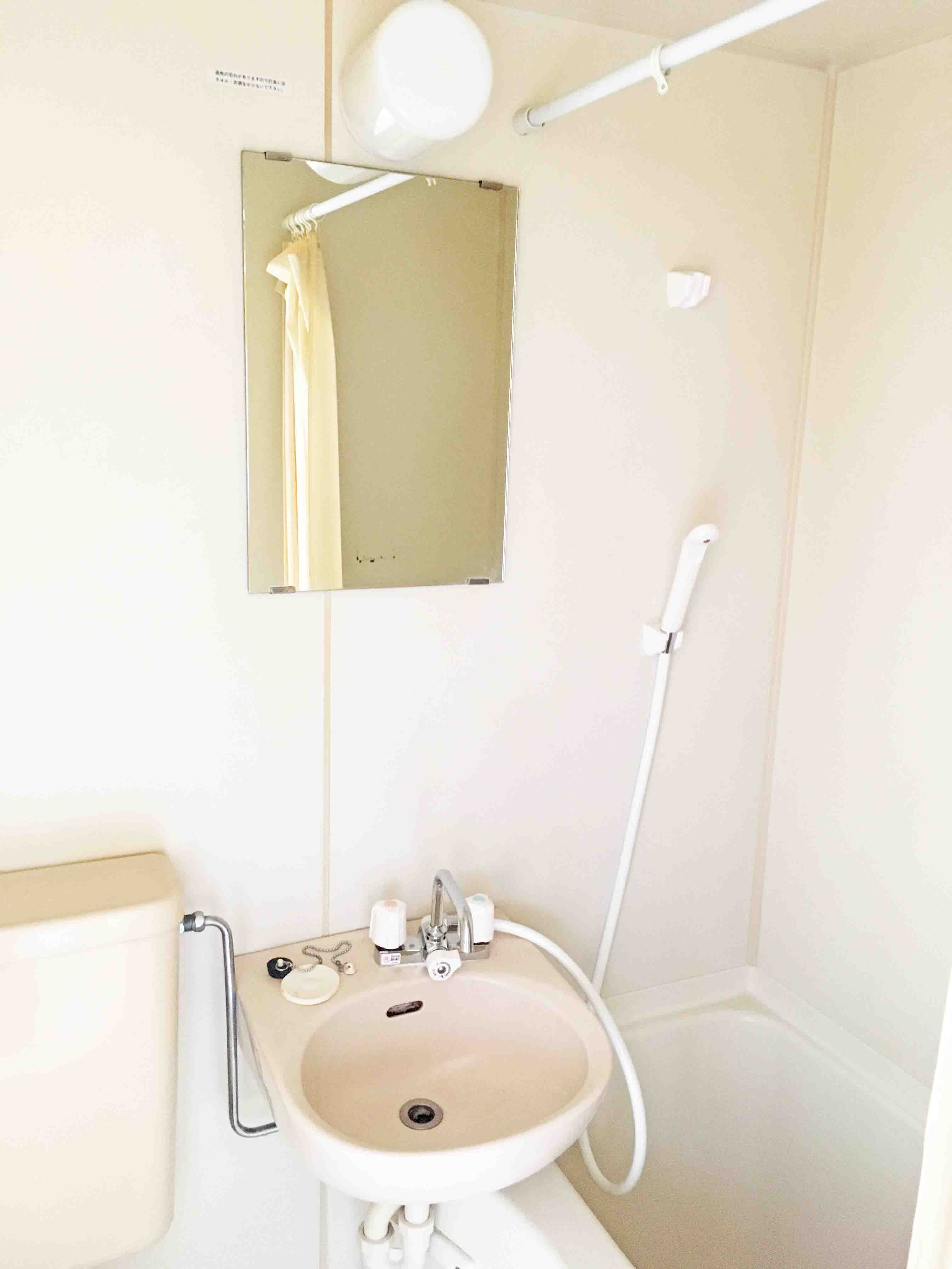 アリス川越の洗面所