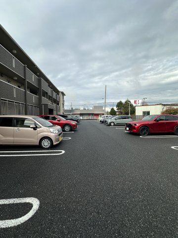 ユイマール浄水の駐車場