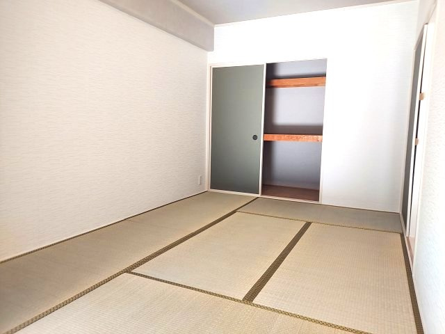 フォルム逆瀬川の和室|和室約6帖