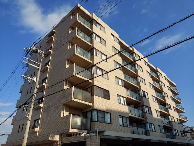 フォルム逆瀬川