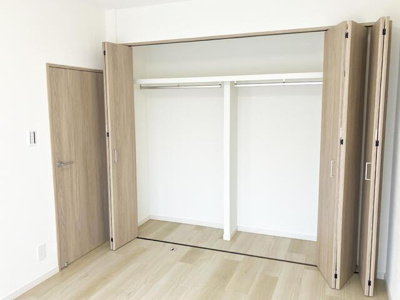  | 大型クローゼットがついています 