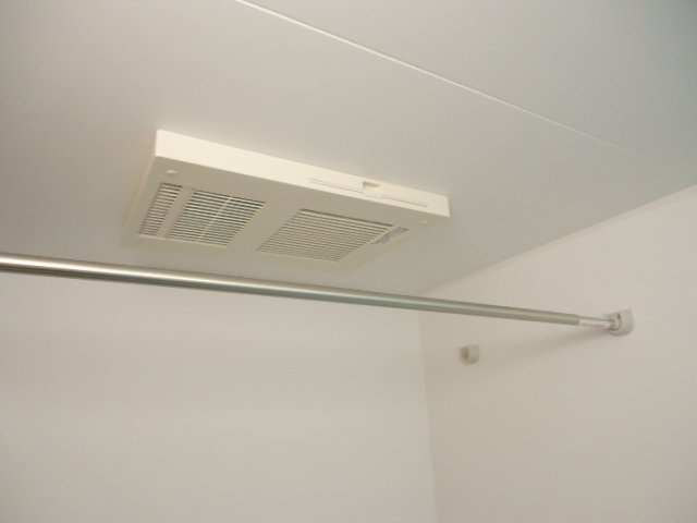 カーサ・フェンテのその他|浴室乾燥機