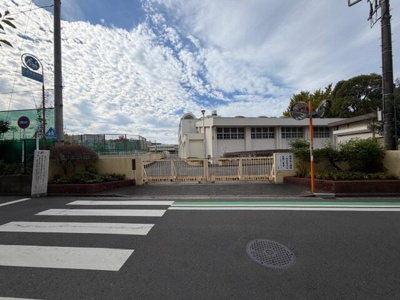 | 横浜市立港南中学校まで348m