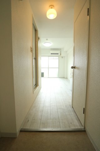 グッドライフオオツワツーの玄関