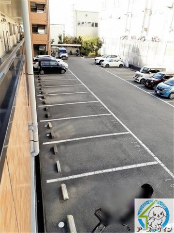 グランフォーレ池上の駐車場