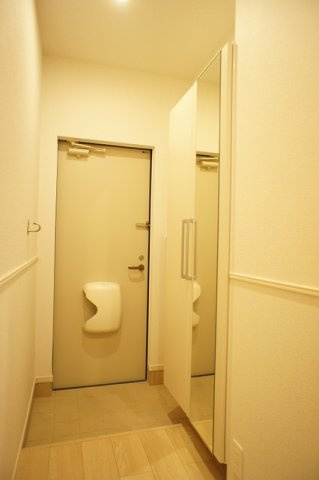 イルシュアＡの玄関