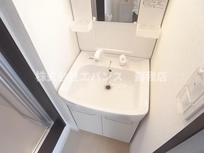 【独立洗面台】 | siro大巌寺 | 朝の支度にも助かる、独立の洗髪洗面化粧台