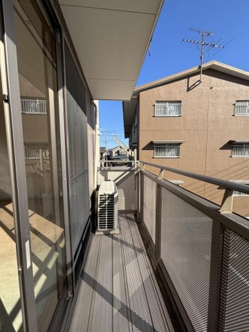 イーストダイトーのバルコニー