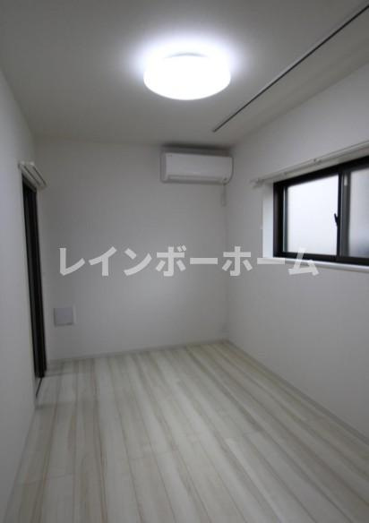 メルディア津田沼の居間・リビング