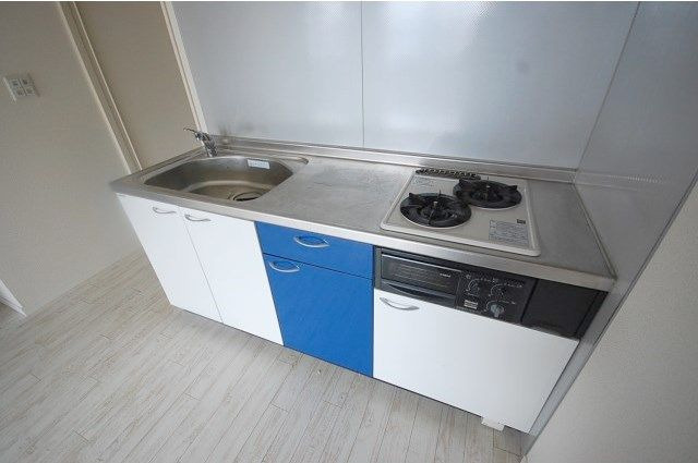 エスコート西片江のキッチン