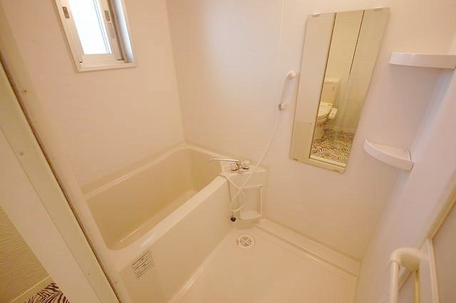 エスコート西片江の浴室