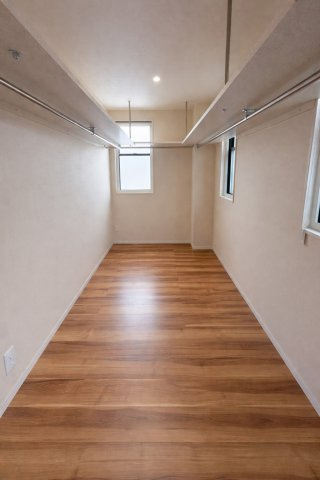 名東区勢子坊１丁目戸建の居間・リビング|LDK
家族の様子が見渡せるカウンターキッチン。