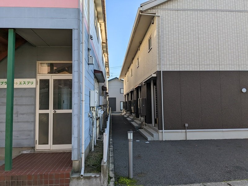 新潟市西区五十嵐一の町『グランドゥール』の外観