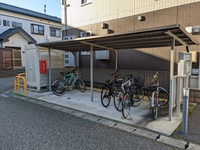 新潟市西区五十嵐一の町『グランドゥール』のその他共用部分