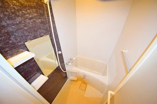 【浴室】 | グラッソ戸部 | 同建物別部屋参考

