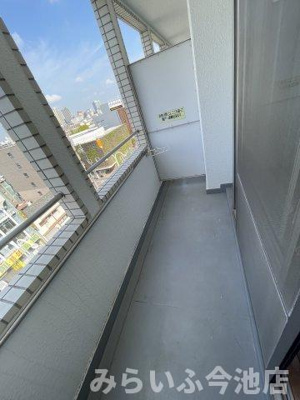 【バルコニー】 | アトリアム吹上