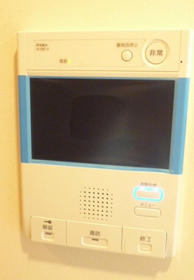 【セキュリティ】 | スカイコート中野沼袋 | モニタ付インターホン完備。