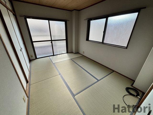 リブ南塚口の和室