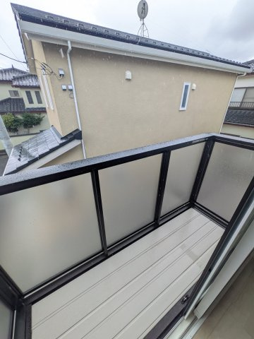 ヴァネラス東棟のバルコニー