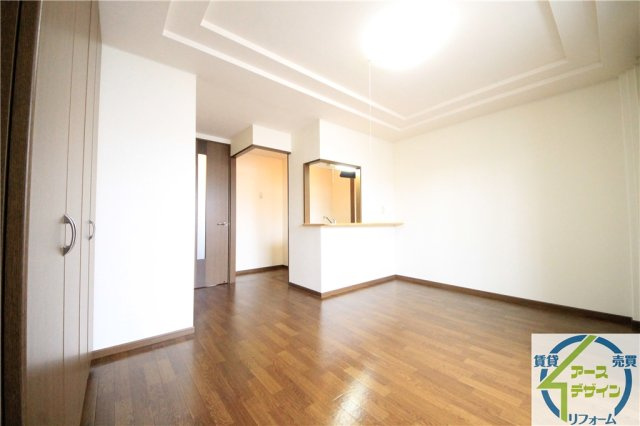 vida Creciaの居間・リビング