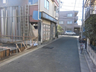 【前面道路含む現地写真】 | 前面道路含む現地写真です