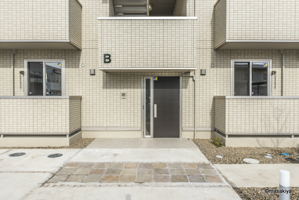 アヴァンティのエントランス|エントランス