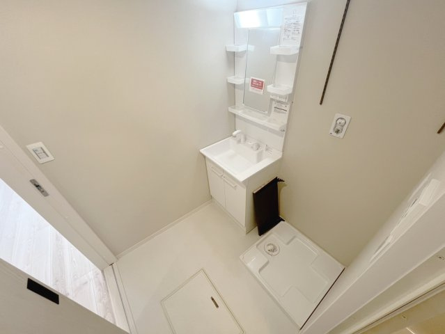 中野APARTMENTSの洗面所