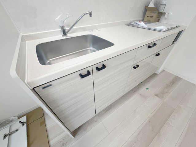 中野APARTMENTSのキッチン