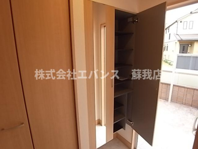  | バル・ドミール