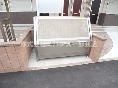  | バル・ドミール