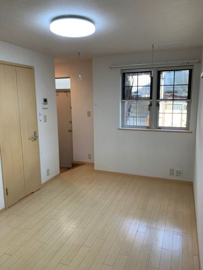 カーサヴィアンカの居間・リビング|フローリング☆