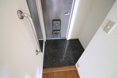 【玄関】 | サンファースト京橋