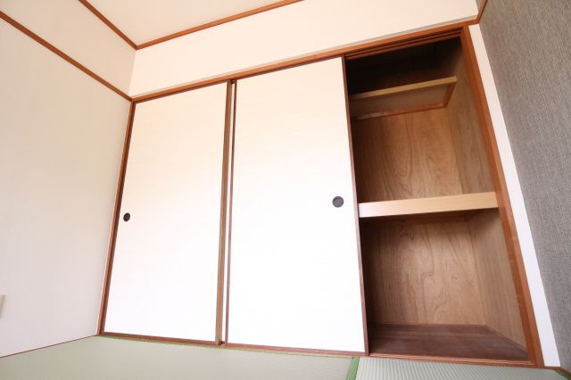 第2マンション旭の収納