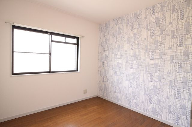 第2マンション旭の子供部屋