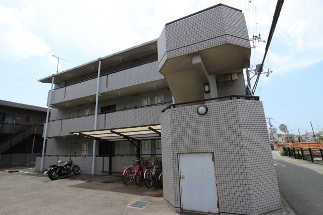 第2マンション旭の外観