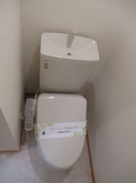 ヌーヴォープリエールのトイレ|温水洗浄機能付トイレ★