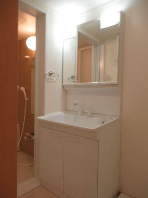 ヌーヴォープリエールの洗面所|嬉しい独立洗面化粧台★