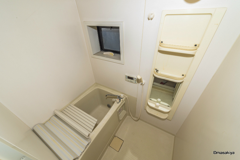 セローハウスの浴室|お風呂　追い焚き付きです。