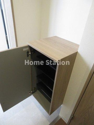 【玄関】 | JJ RESIDENCE NISHIKUJO