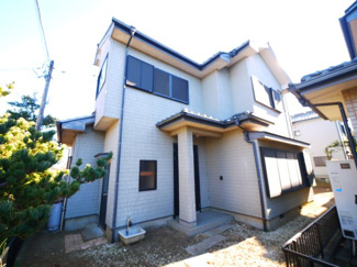 【外観】 | 八街市八街い　中古戸建 | 内装リフォーム済み令和7年12月敷地約71坪ドックランバーベキューが可能です駐車2台可能閑静な分譲地