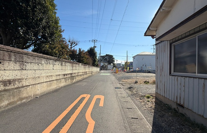 宇都宮市陽東３丁目　土地の前面道路含む現地写真
