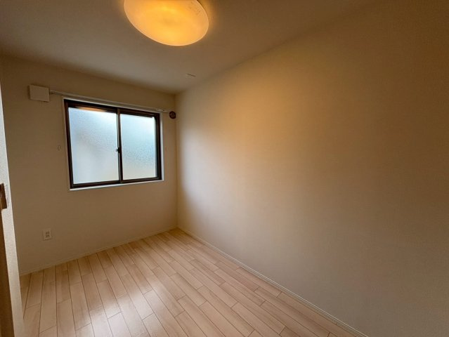 メゾンモンレーヴの洋室