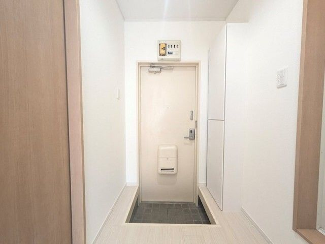 ガーデンハイツ秀 の玄関