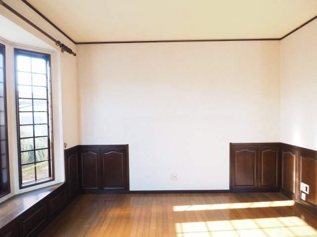 【居間・リビング】 | 中古戸建　南沢又字東谷地 | ★内覧予約で新米2kg★