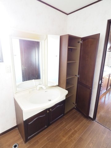 【独立洗面台】 | 中古戸建　南沢又字東谷地 | ★内覧予約で新米2kg★