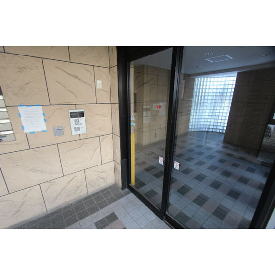 【エントランス】パールハイム錦町