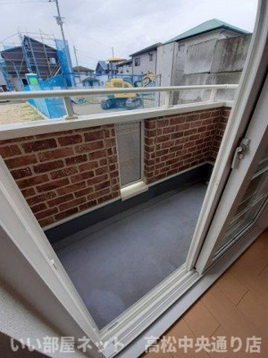 【バルコニー】 | キャッツコート鶴市